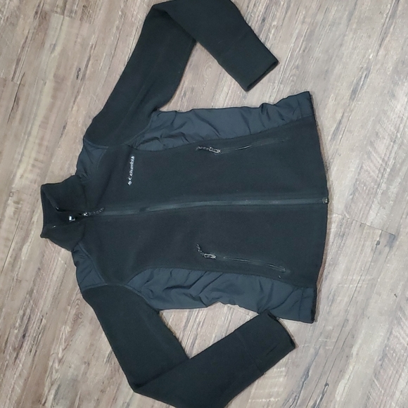 Columbia Tops - Columbia fleece